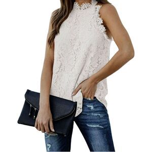 Berryou Sleeveless Lace Top Size Small